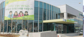 2000~2009 년도 강서농산물도매시장 개장 및 서울 학교급식사업 시범추진, 국내 2위의 서울 서남권 공영도매시장의 탄생, 전국 최초 시장 도매인제 거래 도입에 관련 사진